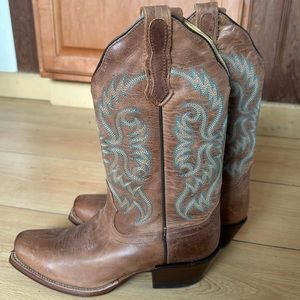 Women’s Cowboy Boots Size 6.5 Nocona
